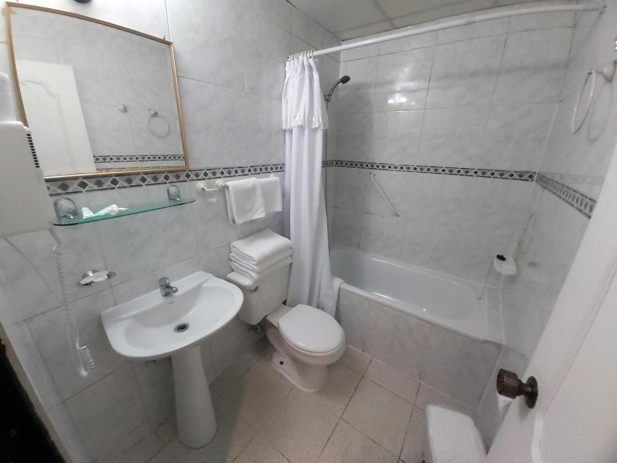 Hotel Esmeralda Castro Luaran gambar